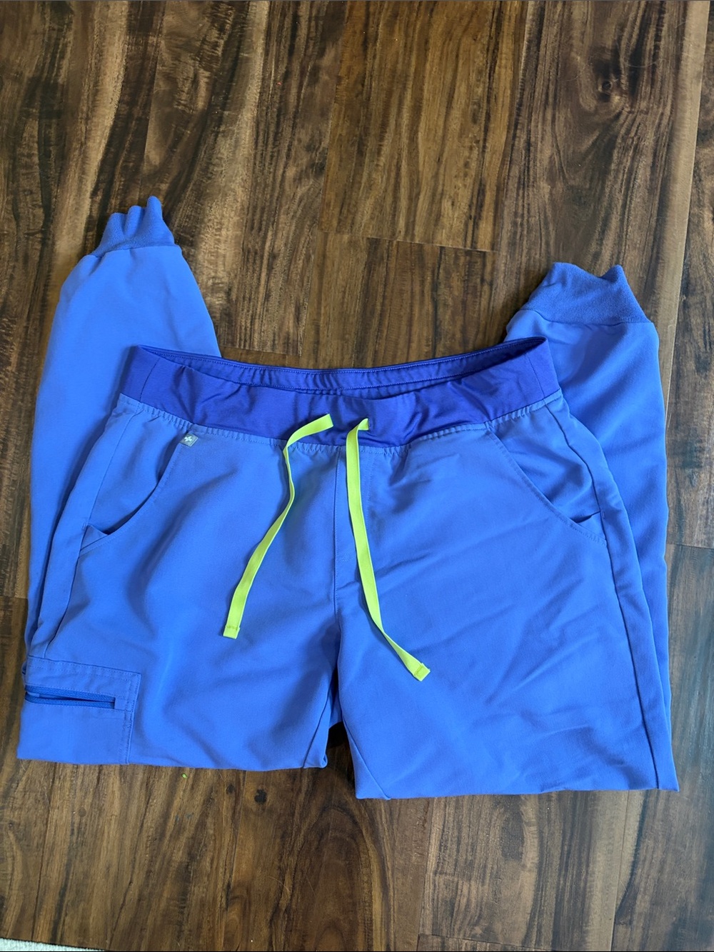 Figs Zamora Scrub Pants in Blueberry